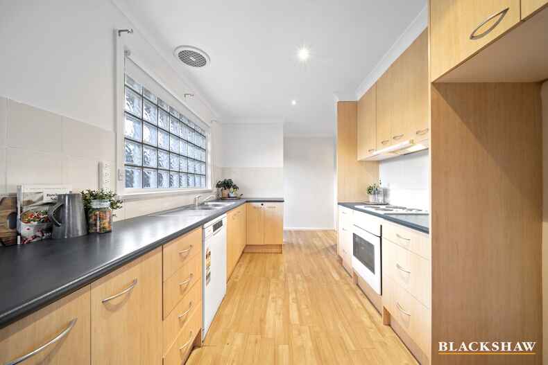 154 Strickland Crescent Deakin 154 Strickland Crescent Deakin