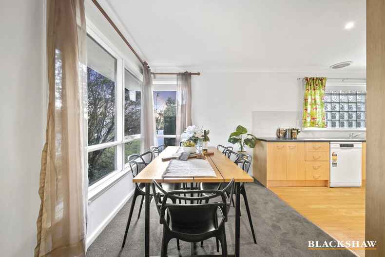 154 Strickland Crescent Deakin 154 Strickland Crescent Deakin