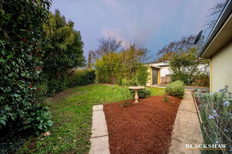 154 Strickland Crescent Deakin 154 Strickland Crescent Deakin