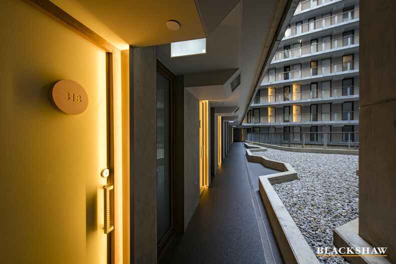 318/25 Edinburgh Avenue 'nishi'  Acton 318/25 Edinburgh Avenue 'nishi'  Acton