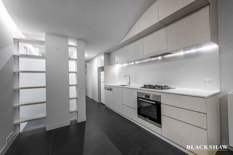 318/25 Edinburgh Avenue 'nishi'  Acton 318/25 Edinburgh Avenue 'nishi'  Acton