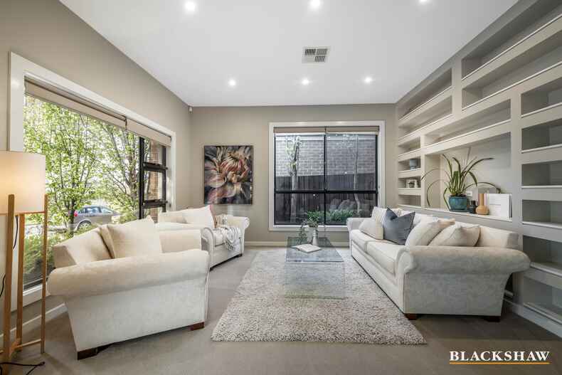 9 Diesendorf Street Wright 9 Diesendorf Street Wright