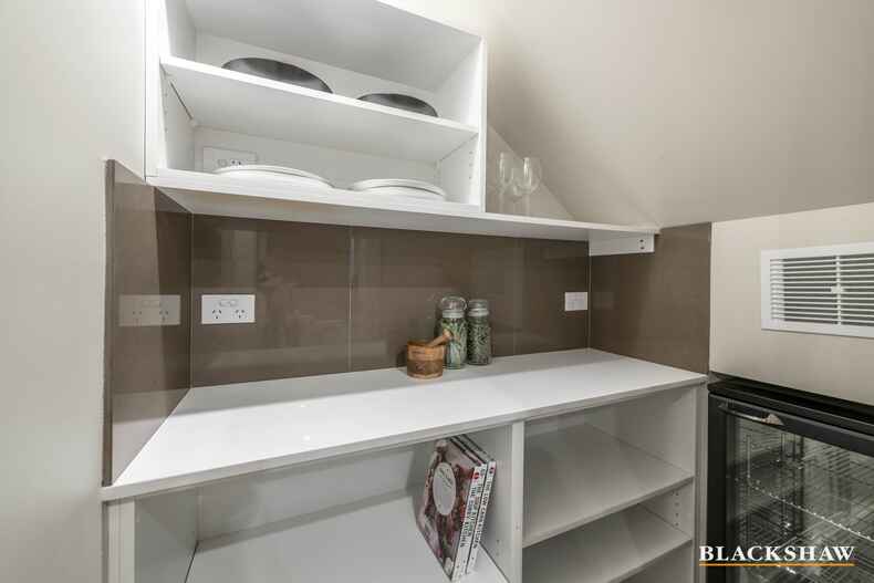 9 Diesendorf Street Wright 9 Diesendorf Street Wright