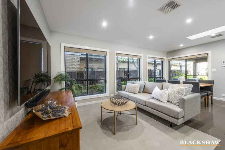 9 Diesendorf Street Wright 9 Diesendorf Street Wright