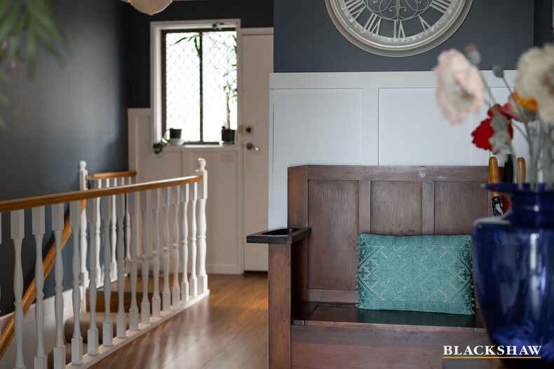 12 Cassinia Street Crestwood