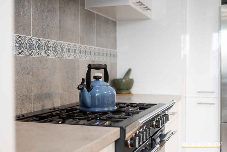 12 Cassinia Street Crestwood