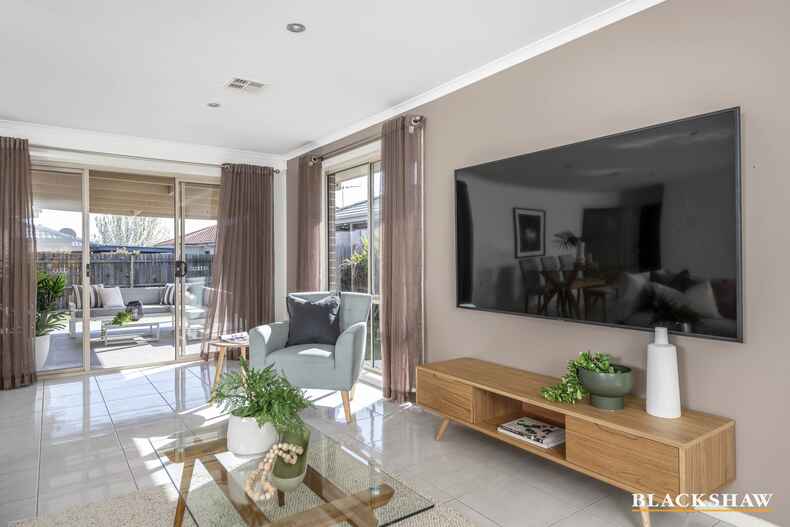 112 Lance Hill Avenue Dunlop 112 Lance Hill Avenue Dunlop