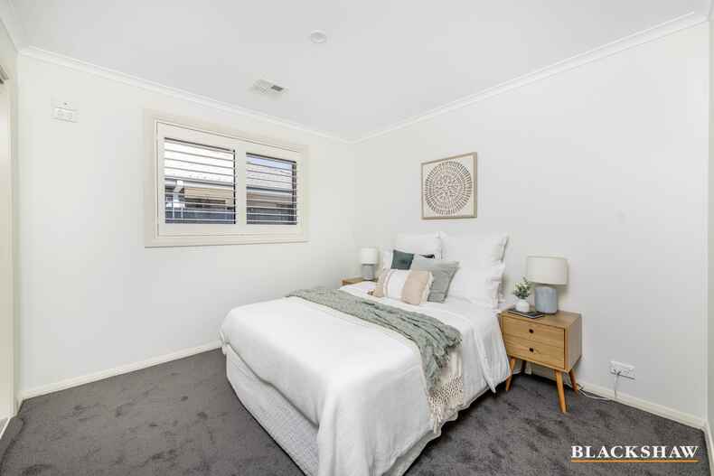 112 Lance Hill Avenue Dunlop 112 Lance Hill Avenue Dunlop