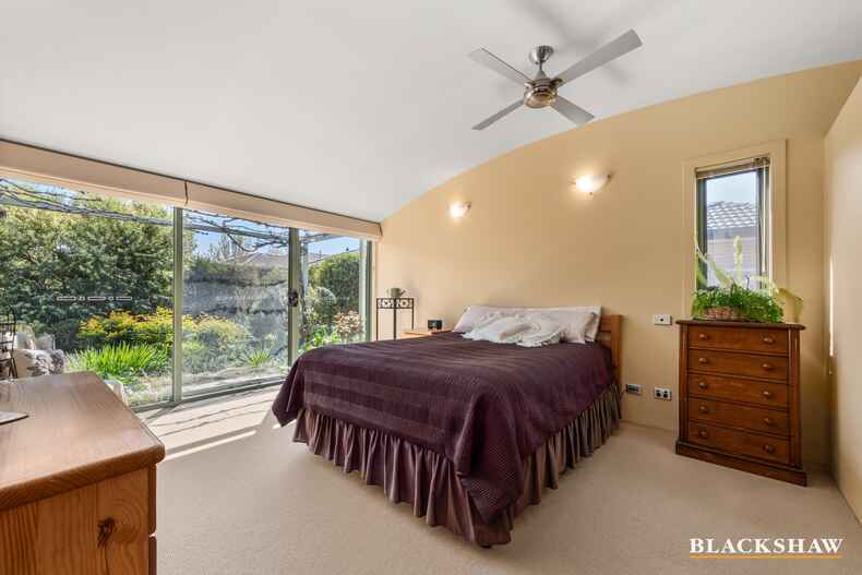 4 Nimbera Street Harrison 4 Nimbera Street Harrison