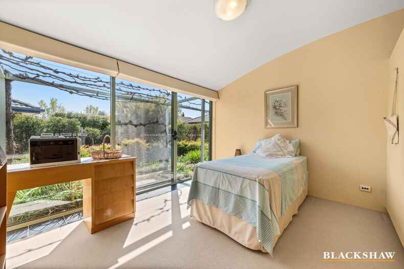 4 Nimbera Street Harrison 4 Nimbera Street Harrison