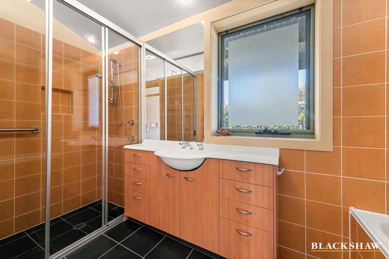 4 Nimbera Street Harrison 4 Nimbera Street Harrison