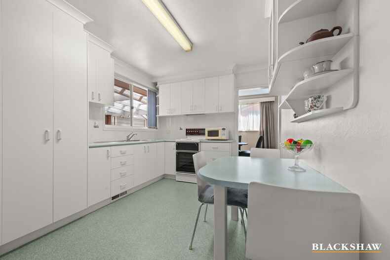 80 Caley Crescent Narrabundah 80 Caley Crescent Narrabundah