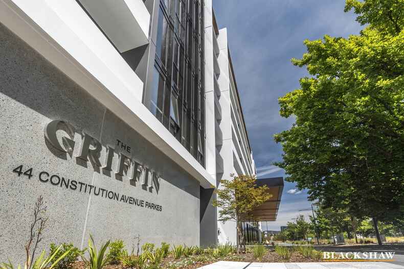 92/44 Constitution Avenue Parkes 92/44 Constitution Avenue Parkes