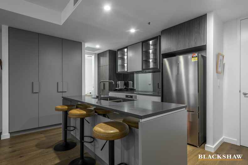 92/44 Constitution Avenue Parkes 92/44 Constitution Avenue Parkes