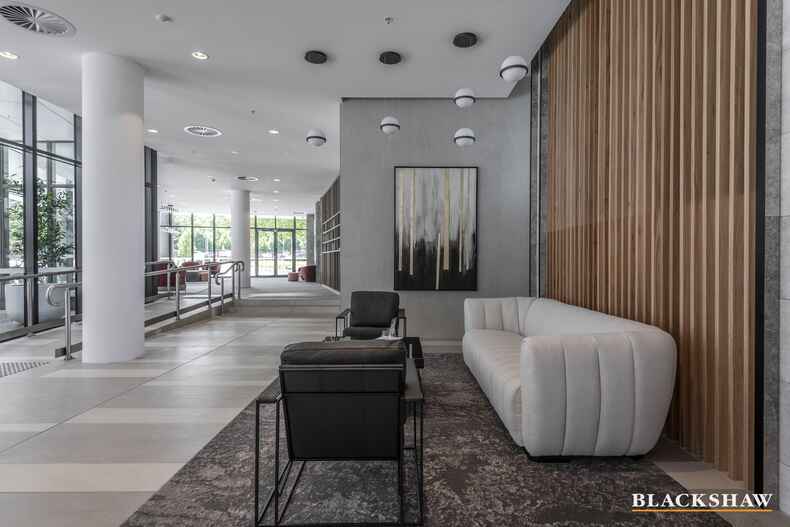 92/44 Constitution Avenue Parkes 92/44 Constitution Avenue Parkes