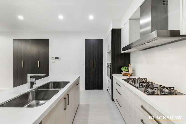 5 Volpato Street Forde 5 Volpato Street Forde