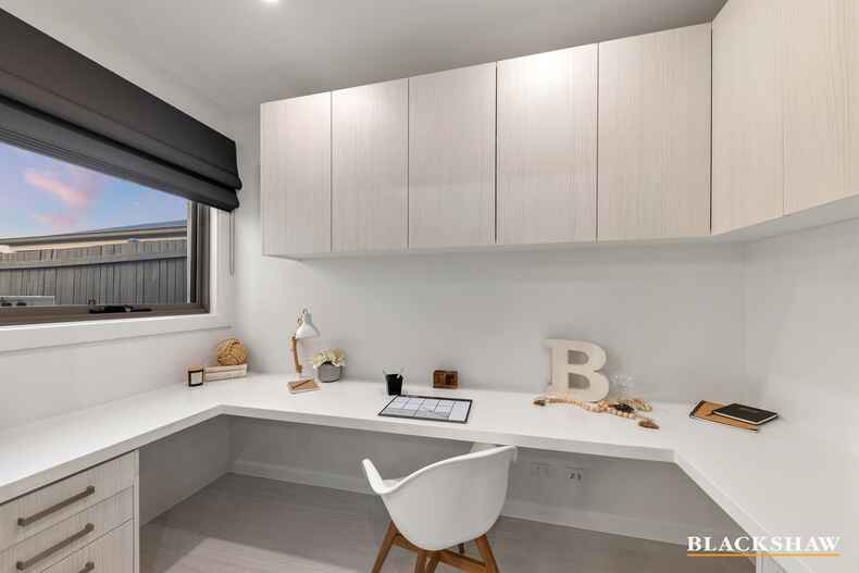 5 Volpato Street Forde 5 Volpato Street Forde