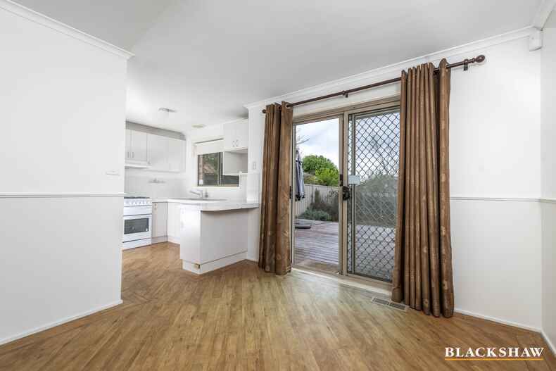 11 Revell Close Gordon 11 Revell Close Gordon