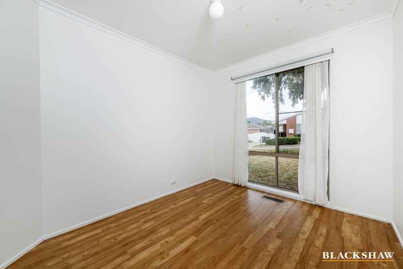 11 Revell Close Gordon 11 Revell Close Gordon