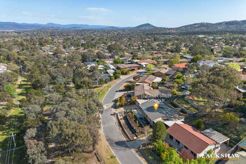 17 Turriff Street Chisholm 17 Turriff Street Chisholm