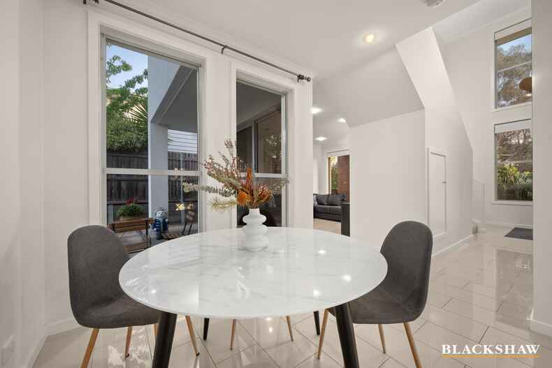 27 Abena Avenue Crace 27 Abena Avenue Crace