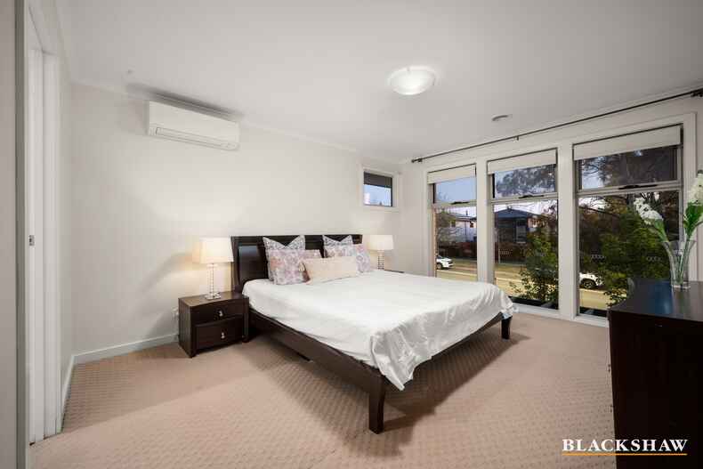 27 Abena Avenue Crace 27 Abena Avenue Crace