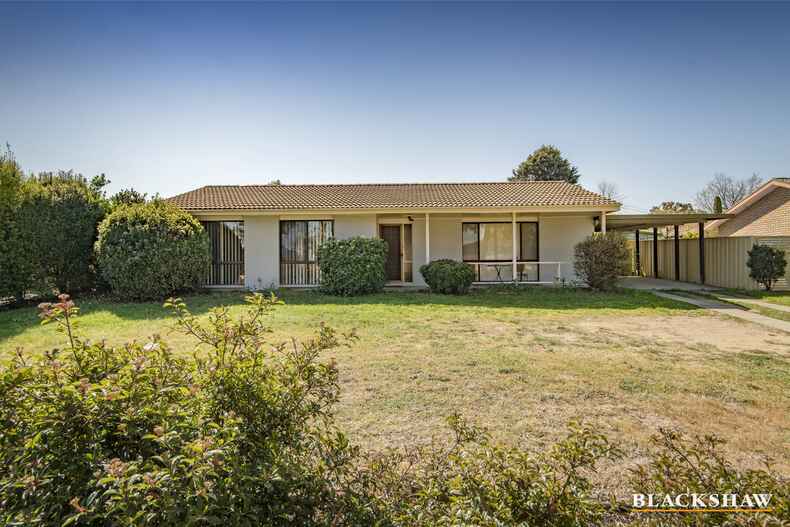 34 Barraclough Crescent Monash