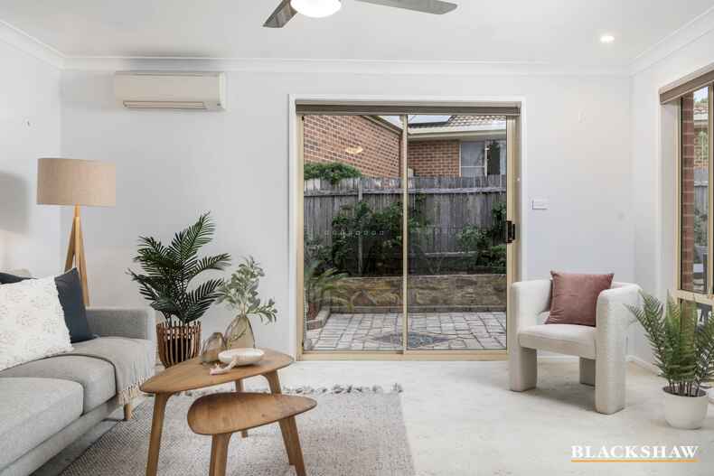 5 Clara Close Amaroo 5 Clara Close Amaroo