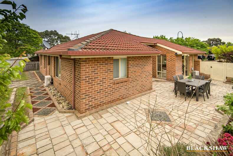 5 Clara Close Amaroo 5 Clara Close Amaroo