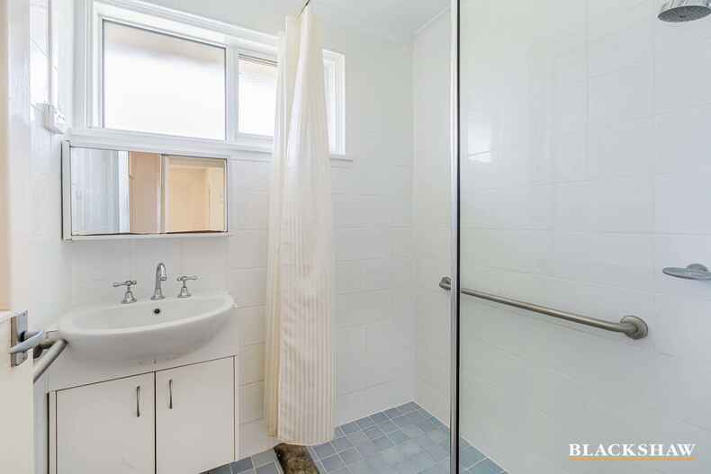 21 Cassinia Street O'Connor 21 Cassinia Street O'Connor