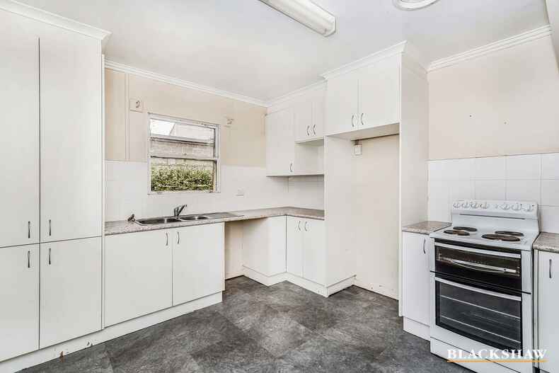 59 Novar Street Yarralumla 59 Novar Street Yarralumla