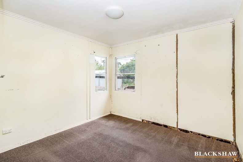 59 Novar Street Yarralumla 59 Novar Street Yarralumla