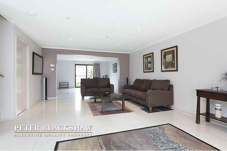 77 Alice Cummins Street Gungahlin