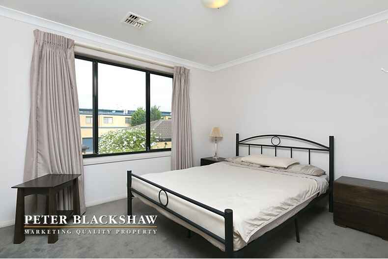 77 Alice Cummins Street Gungahlin