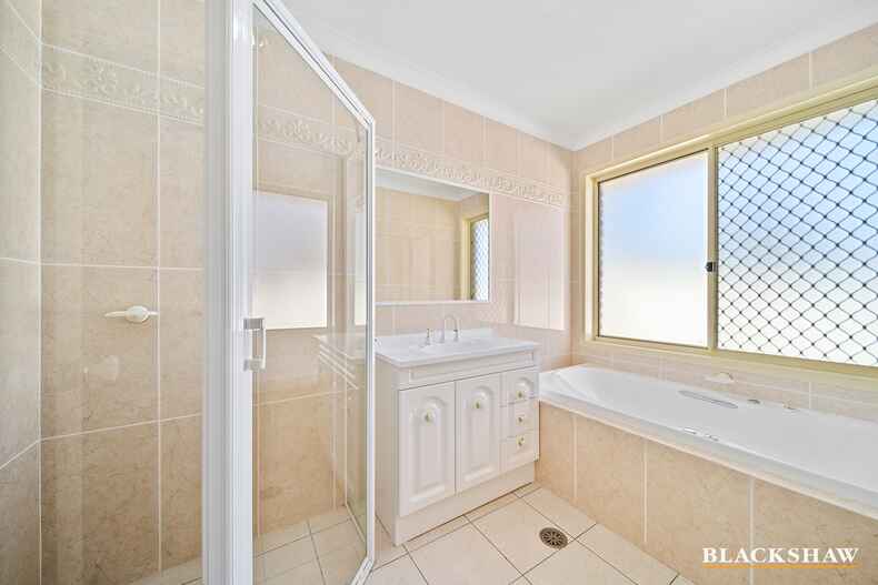 9 Bottlebrush Place Jerrabomberra