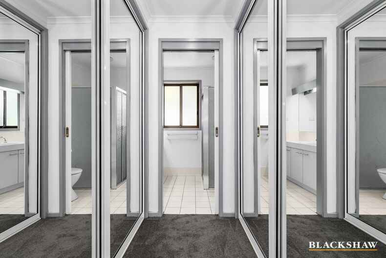 10/27 Lightfoot Crescent Florey 10/27 Lightfoot Crescent Florey