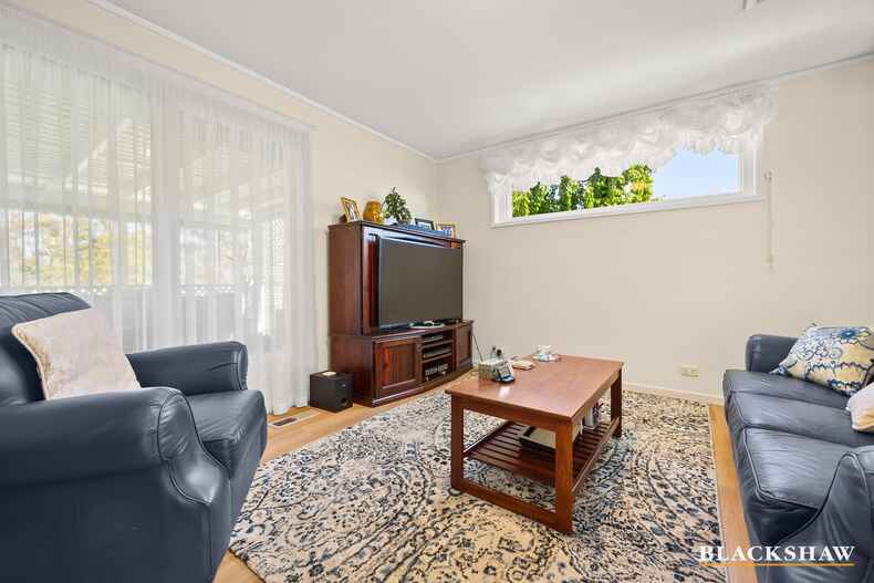 21 Aurora Close Mawson