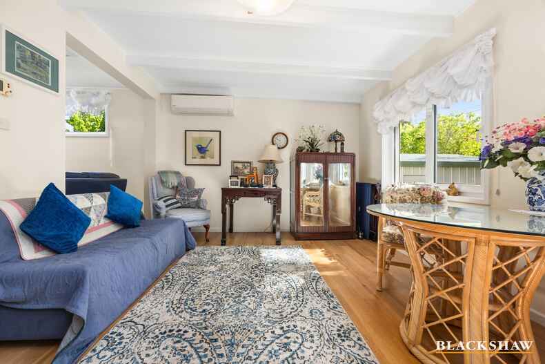 21 Aurora Close Mawson