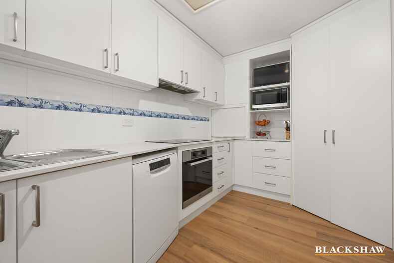 21 Aurora Close Mawson