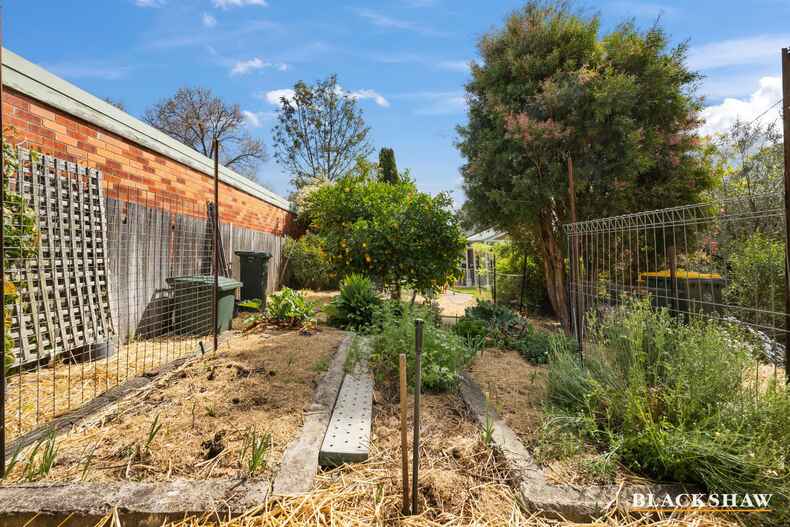 21 Aurora Close Mawson