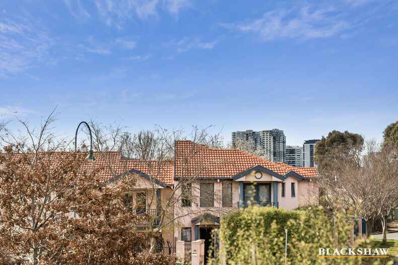 30 Stromlo Crescent Palmerston 30 Stromlo Crescent Palmerston