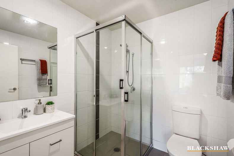 16/23 Renouf Street Casey 16/23 Renouf Street Casey