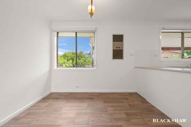 8 Michael Parade Karabar