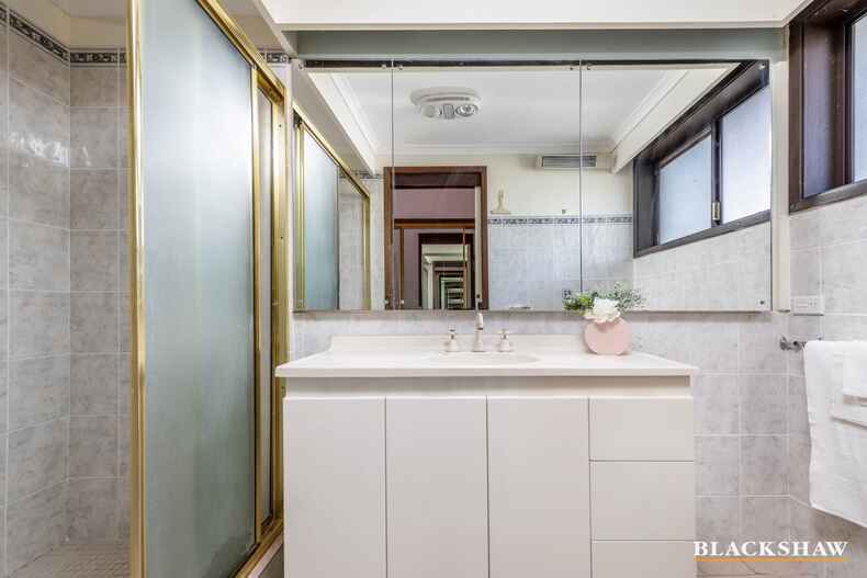 8 Mowle Place Weetangera 8 Mowle Place Weetangera