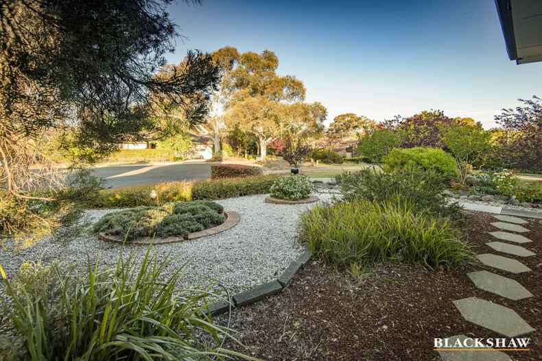 8 Mowle Place Weetangera 8 Mowle Place Weetangera