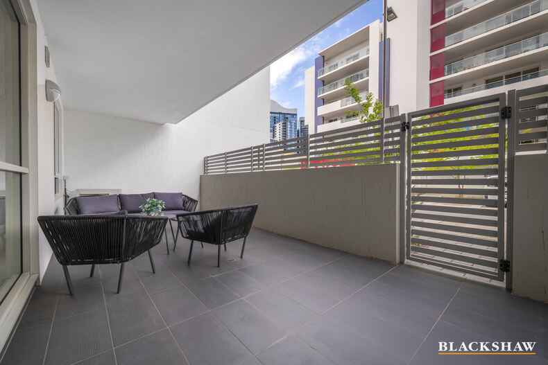 74/64 College Street Belconnen