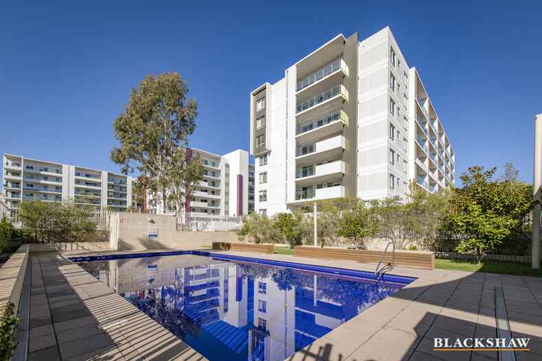 74/64 College Street Belconnen