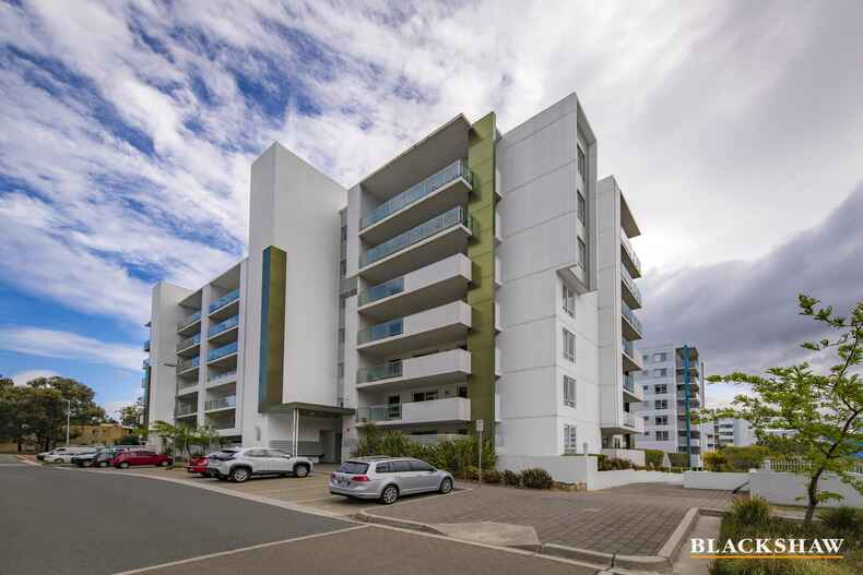 74/64 College Street Belconnen