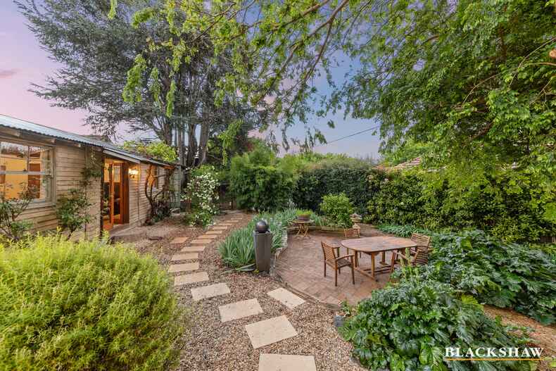 12 Hovell Street Griffith 12 Hovell Street Griffith