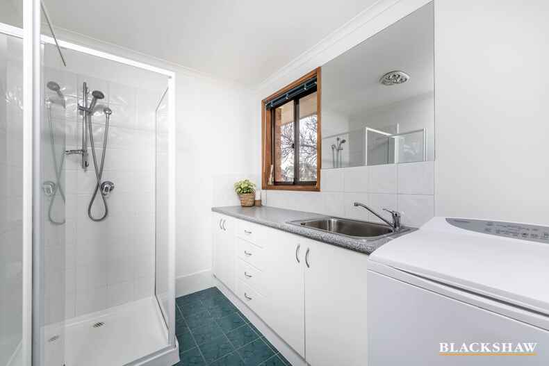 75 Mountain Circuit Calwell